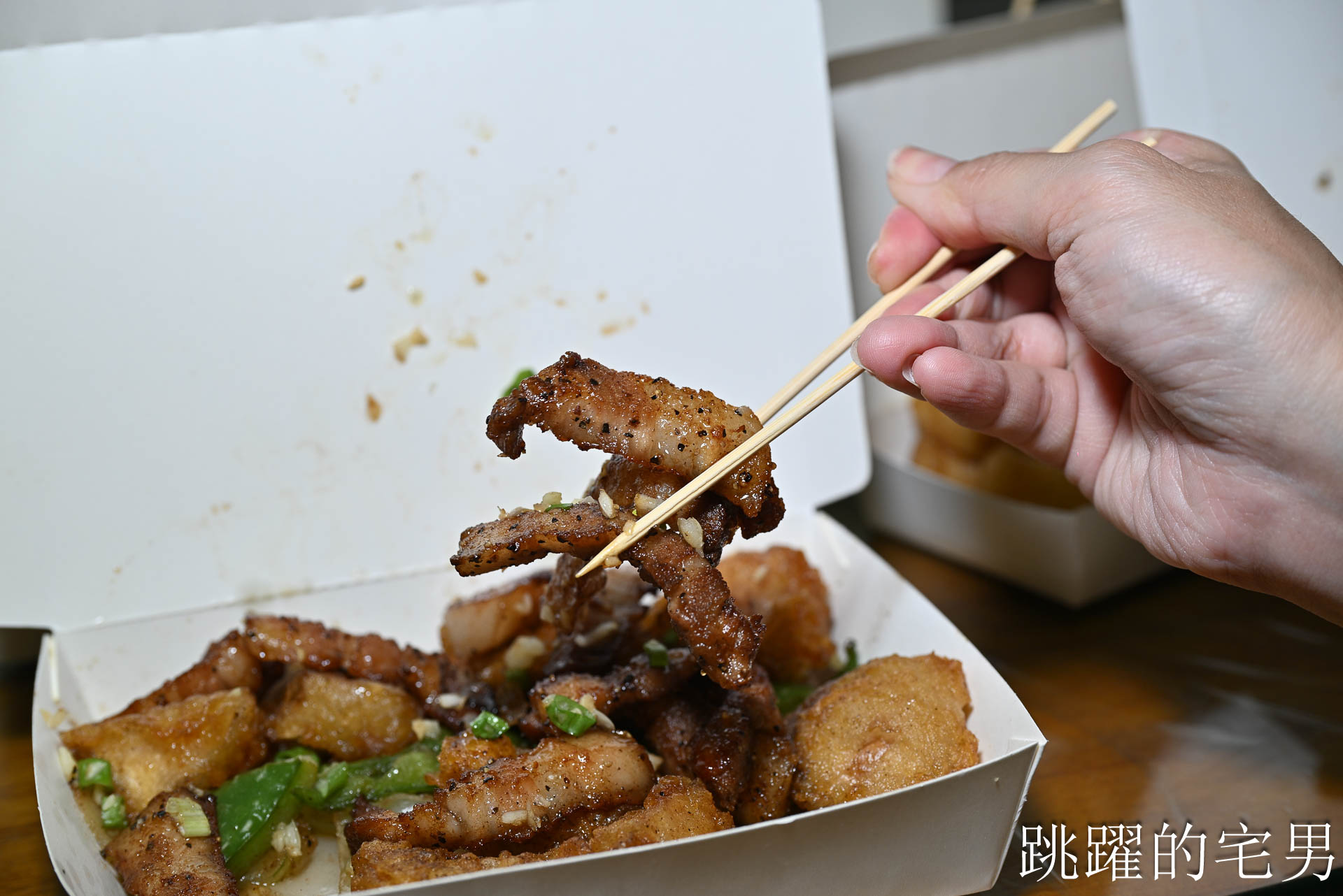 [玉里美食推薦]米達碳烤雞排-曾是193縣道雞排傳說! 碳烤五花肉、 碳烤脆皮雞腿排，炸麻糬也太好吃了吧!