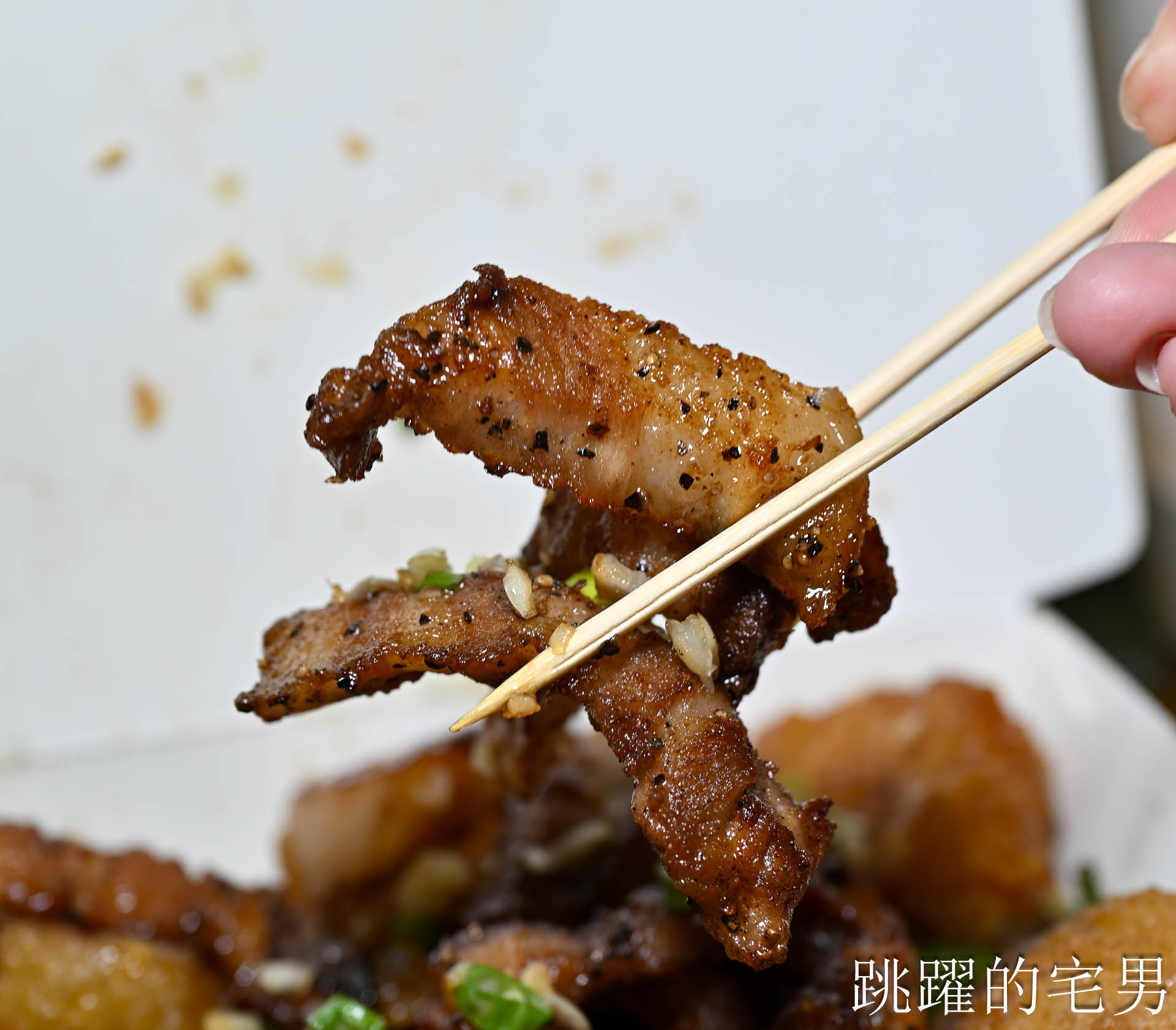 [玉里美食推薦]米達碳烤雞排-曾是193縣道雞排傳說! 碳烤五花肉、 碳烤脆皮雞腿排，炸麻糬也太好吃了吧!