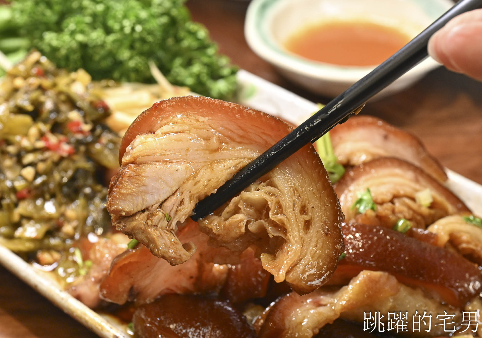 [花蓮壽豐美食]壽豐小吃隆江豬腳飯 :  台灣居然有賣隆江豬腳飯！一碗道盡男人的浪漫，四點金膠質滿滿一抿就化，壽豐美食推薦
