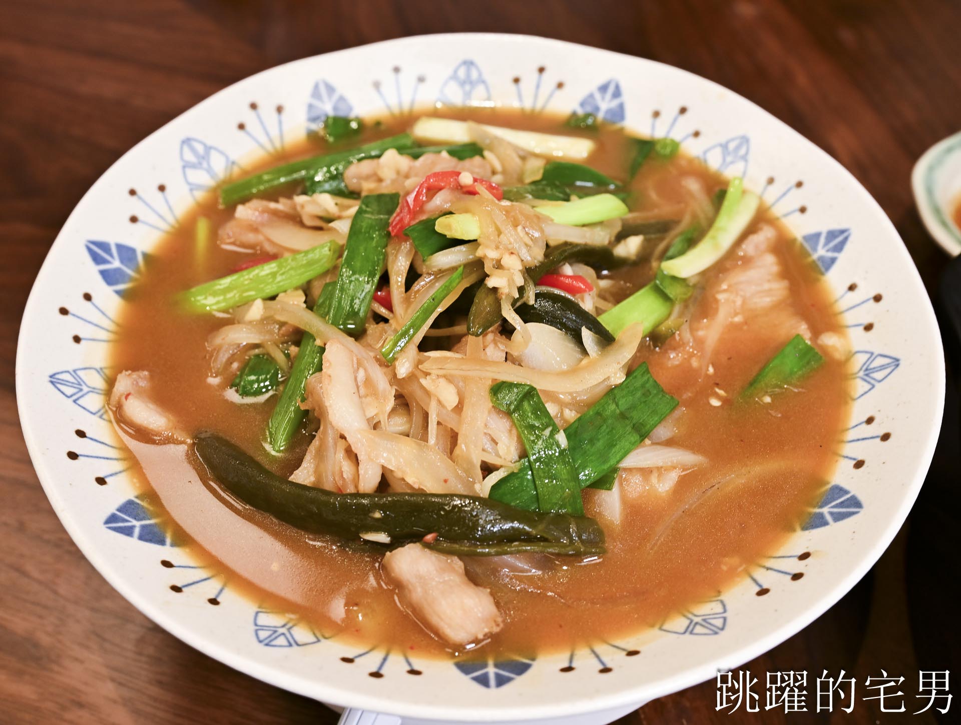 [花蓮壽豐美食]壽豐小吃隆江豬腳飯 :  台灣居然有賣隆江豬腳飯！一碗道盡男人的浪漫，四點金膠質滿滿一抿就化，壽豐美食推薦