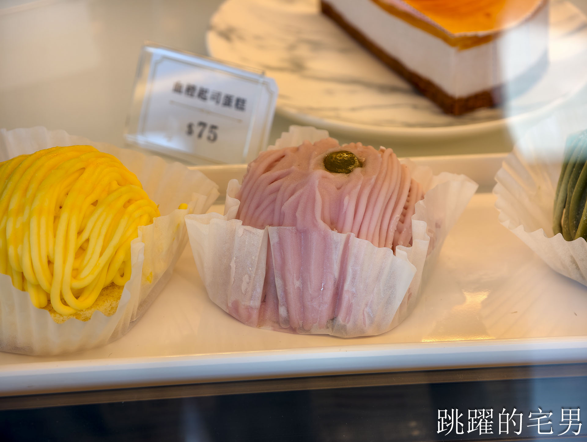 [花蓮早午餐]健康補給站-早上8點就有好吃健康餐，大片落地窗很舒服，蛋白質十足!  門諾醫院健康管理中心大樓