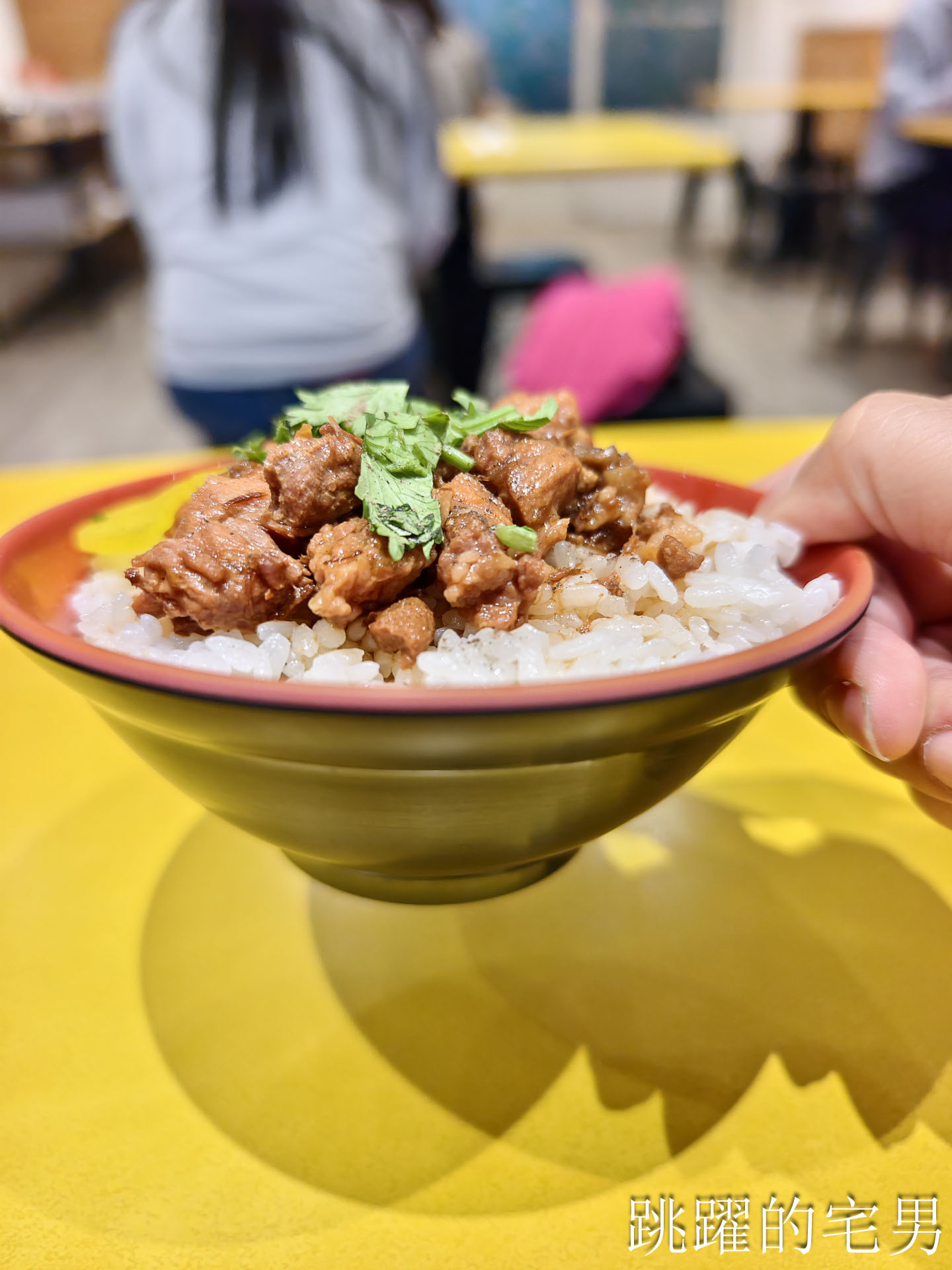 [花蓮美食]東北海魷魚羹新港店-肉羹清湯意外合我口味，大塊滷肉飯鹹香好滋味