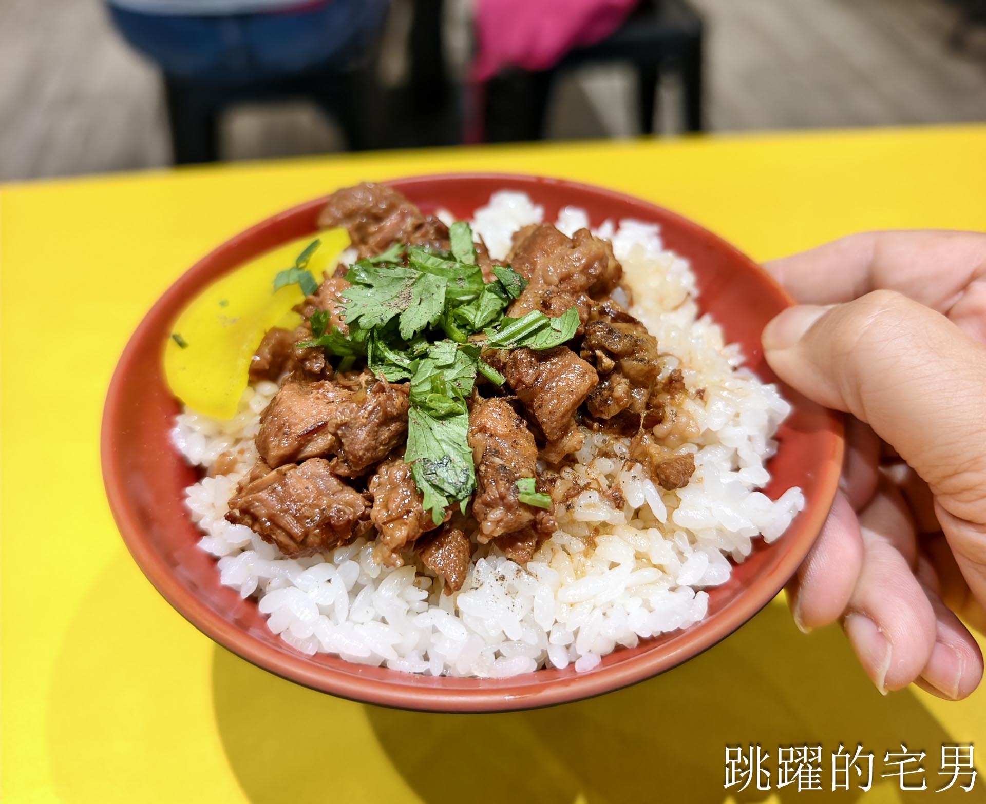 [花蓮美食]東北海魷魚羹新港店-肉羹清湯意外合我口味，大塊滷肉飯鹹香好滋味