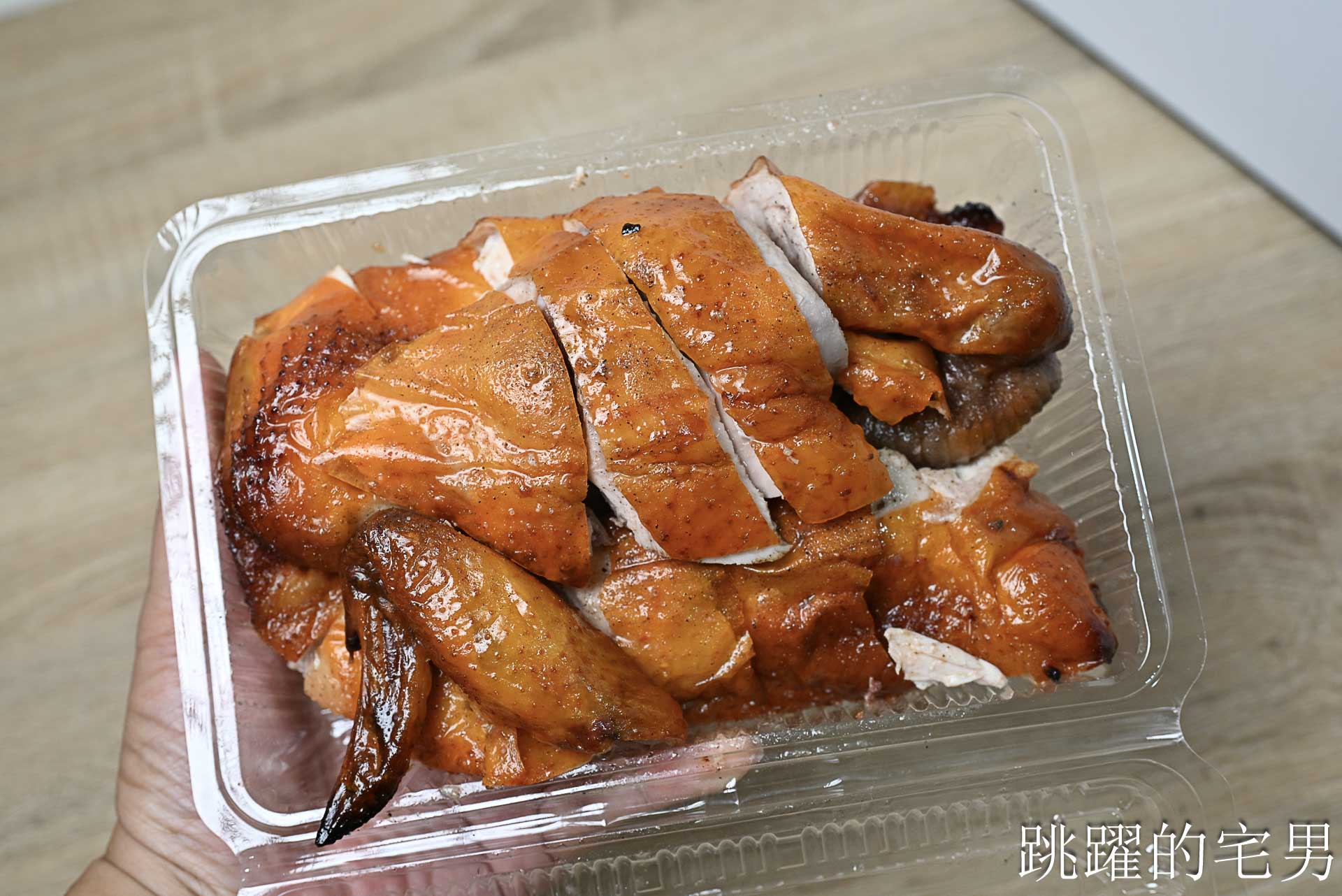 [花蓮美食]味金香烤鴨燒雞店-在地人推薦現切烤雞，油脂香氣很可以，早上重慶市場，下午在吉安