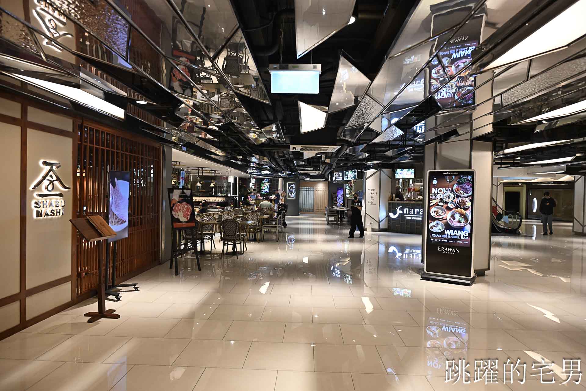 [曼谷四面佛美食]illy Caffè Erawan -曼谷暢飲! 2小時紅白酒暢飲只要690元！泰國名菜Massaman超好吃、義大利麵到提拉米蘇都滿足，Erawan Bangkok奇隆站美食