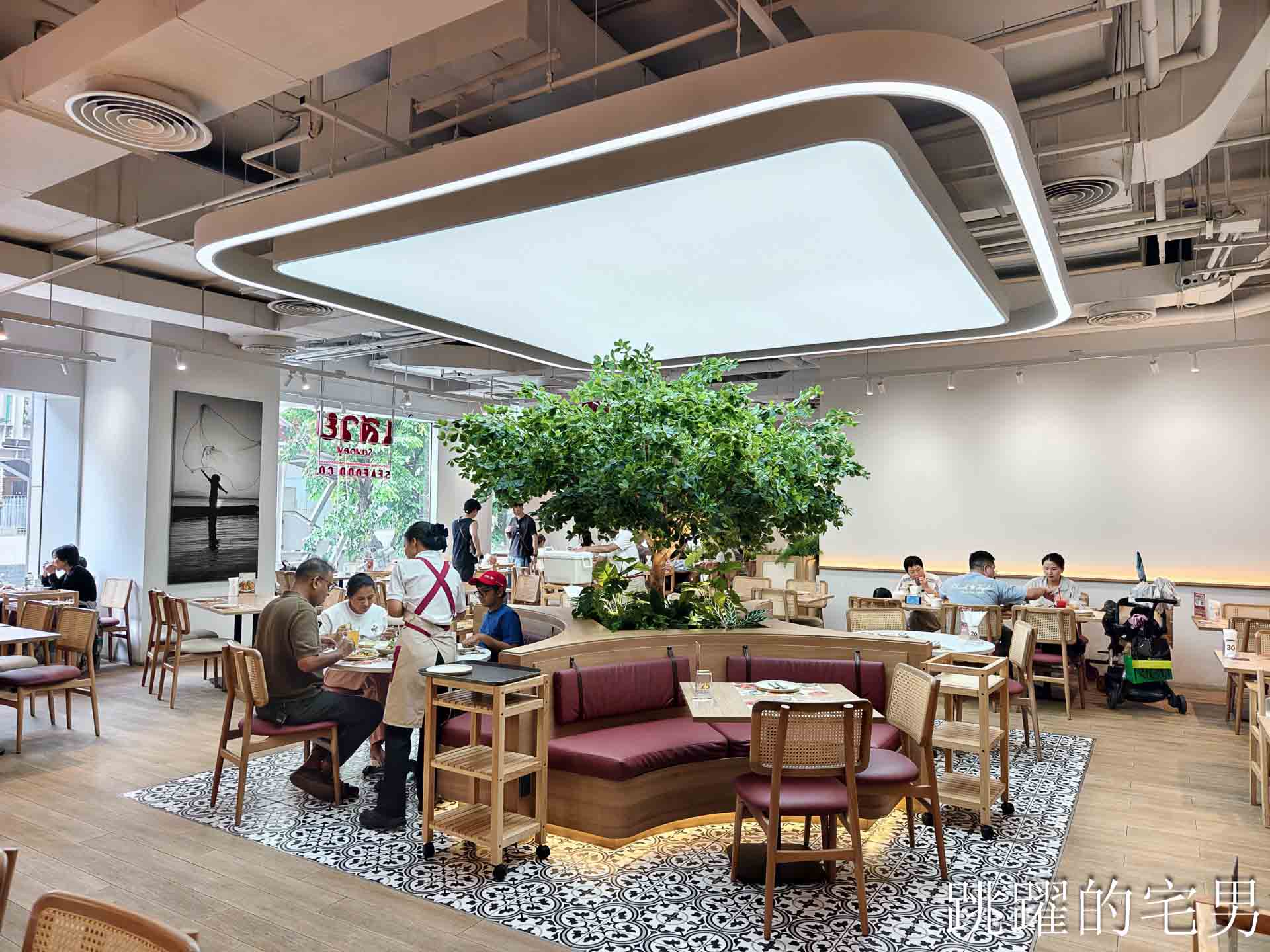[奇隆站美食]Savoey上味泰餐館 Mercury Ville-泰國官方認證最佳50年曼谷海鮮餐廳，人生吃過最好吃蝦肉餅就在這! 空間舒服還有提供包廂  seafood savoey mercury ville