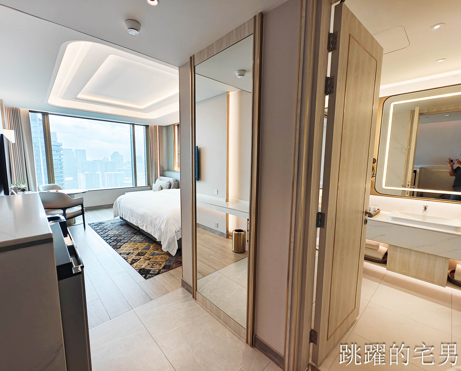 [泰國曼谷飯店推薦]Grande Centre Point Prestige-五星級飯店4天3夜完整體驗，四面佛旁全新五星飯店提供SPA溫泉免費按摩，免費客房服務、親子遊戲區、無邊際游泳池，曼谷四面佛住宿，奇隆站住宿