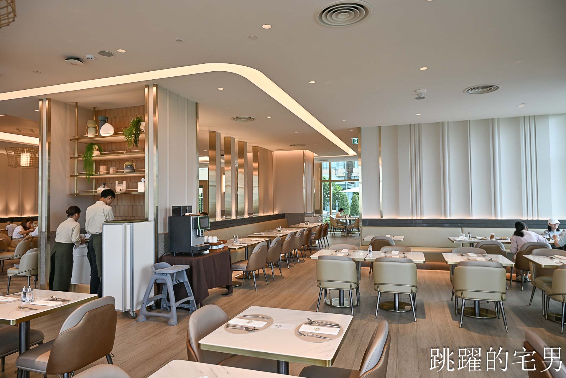 [泰國曼谷飯店推薦]Grande Centre Point Prestige-五星級飯店4天3夜完整體驗，四面佛旁全新五星飯店提供SPA溫泉免費按摩，免費客房服務、親子遊戲區、無邊際游泳池，曼谷四面佛住宿，奇隆站住宿