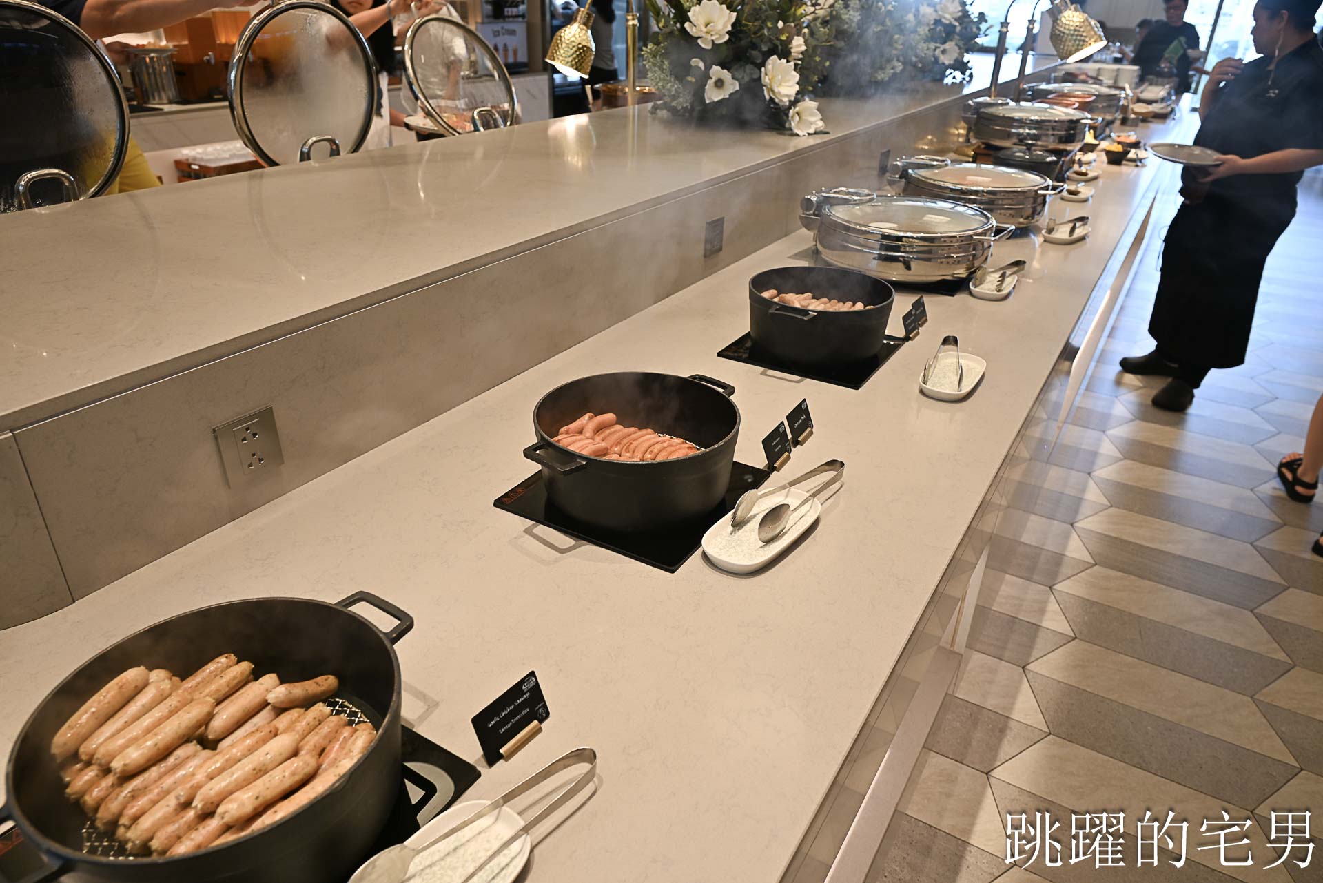 [泰國曼谷飯店推薦]Grande Centre Point Prestige-五星級飯店4天3夜完整體驗，四面佛旁全新五星飯店提供SPA溫泉免費按摩，免費客房服務、親子遊戲區、無邊際游泳池，曼谷四面佛住宿，奇隆站住宿