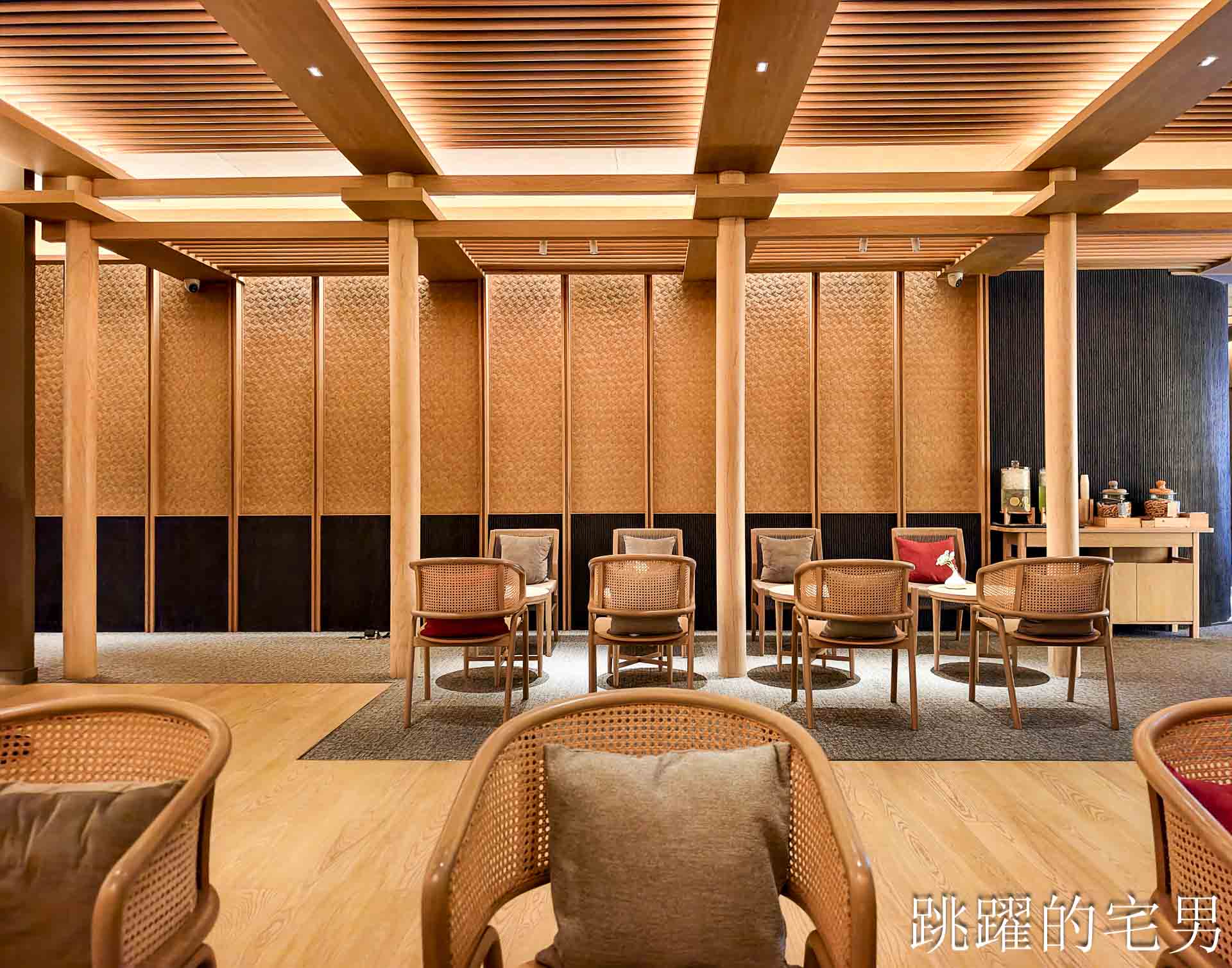 [泰國曼谷飯店推薦]Grande Centre Point Prestige-五星級飯店4天3夜完整體驗，四面佛旁全新五星飯店提供SPA溫泉免費按摩，免費客房服務、親子遊戲區、無邊際游泳池，曼谷四面佛住宿，奇隆站住宿