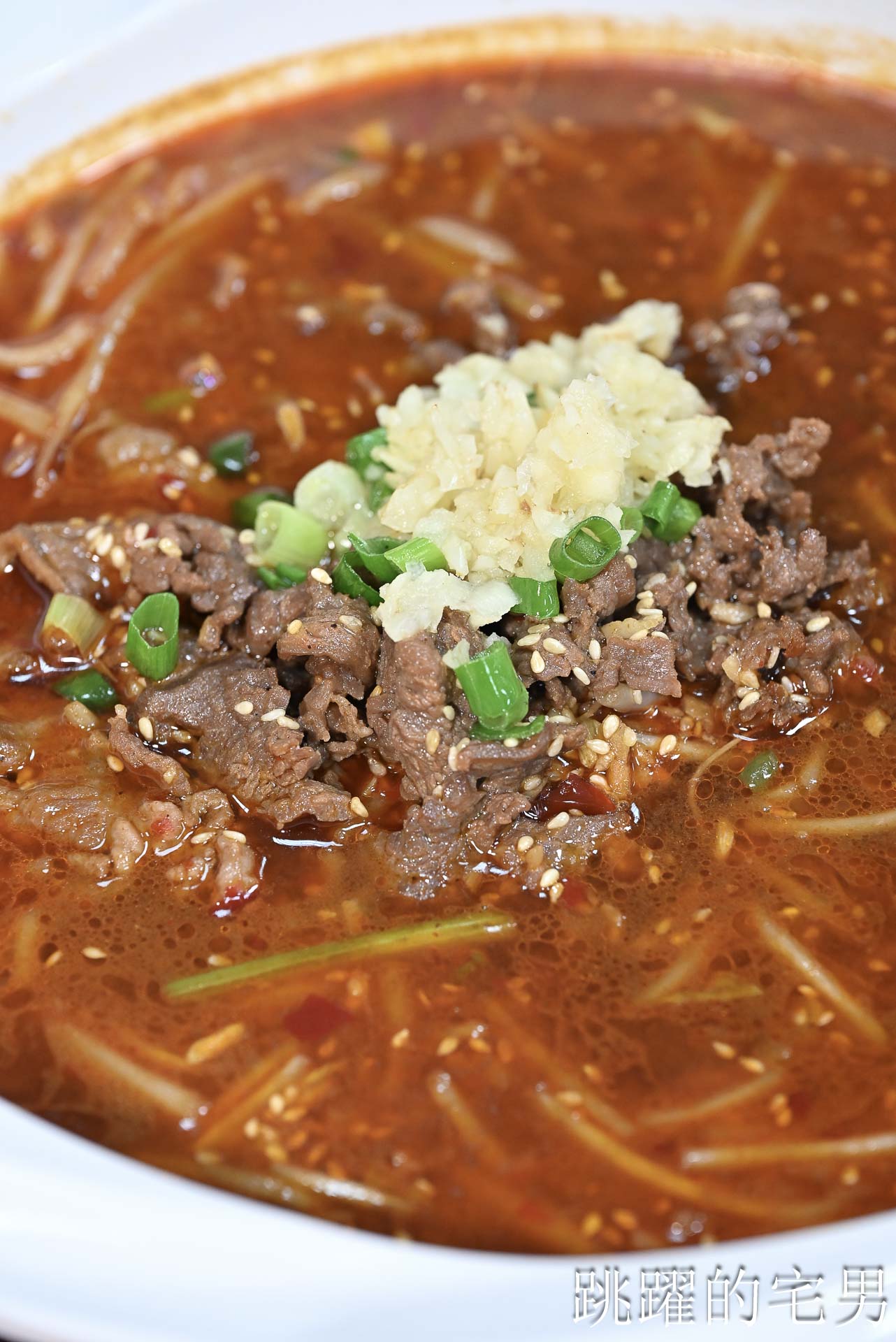 [竹山美食推薦]以鵝傳鵝竹山總店-這家完全可以為了這個燒鵝來南投，皮脆肉嫩味道超迷人，還能點半隻太方便了，台灣燒鵝推薦，紫南宮美食、竹山聚餐推薦