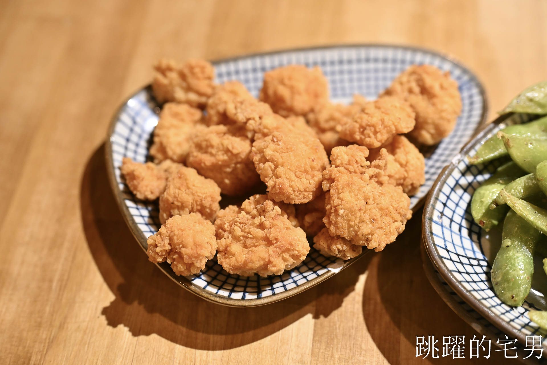 [花蓮美食]平行時空小茶室-老屋茶鋪還是花蓮寵物友善餐廳，滷肉飯套餐99元，附2樣小菜和湯C/P值很高