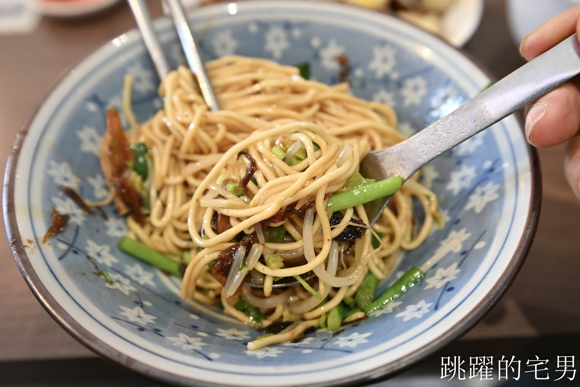 [玉里美食]馬蓋先美食玉里麵-空間像早午餐的花蓮麵店，玉里下午有營業餐廳