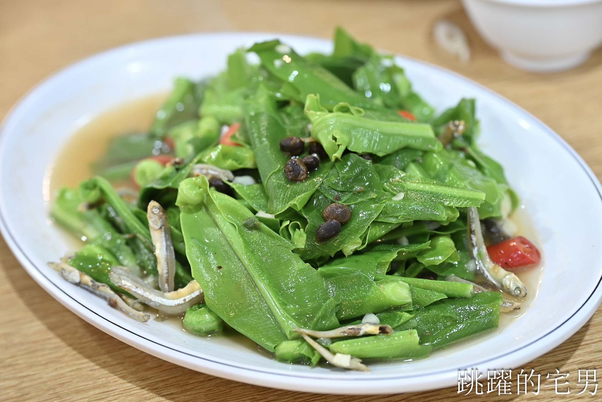 [大安區熱炒]日海海鮮店-這家台北熱炒好吃到續點27道菜?!  牛小排超級美味，捷運科技大樓站美食推薦，台北海產店推薦