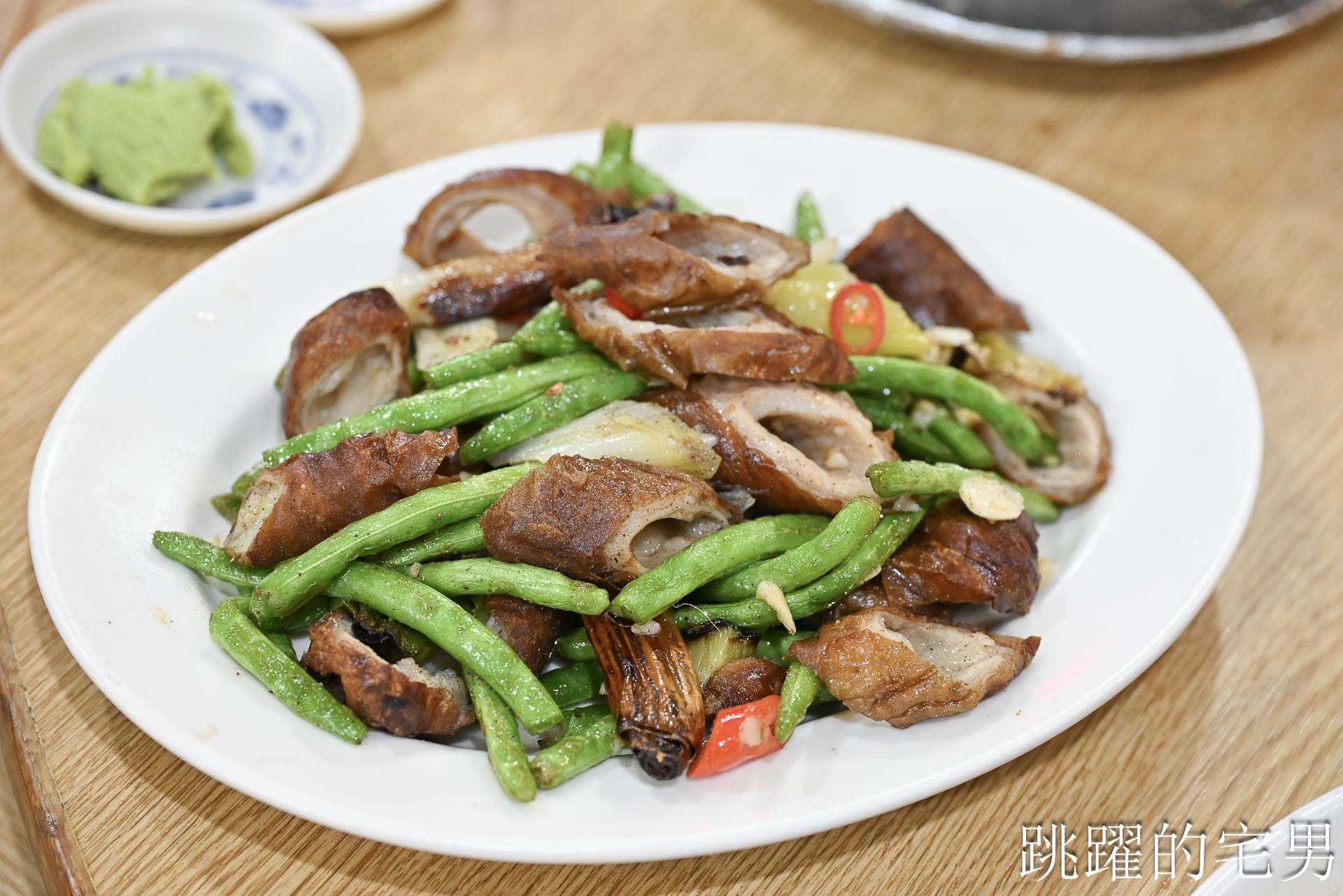 [大安區熱炒]日海海鮮店-這家台北熱炒好吃到續點27道菜?!  牛小排超級美味，捷運科技大樓站美食推薦，台北海產店推薦