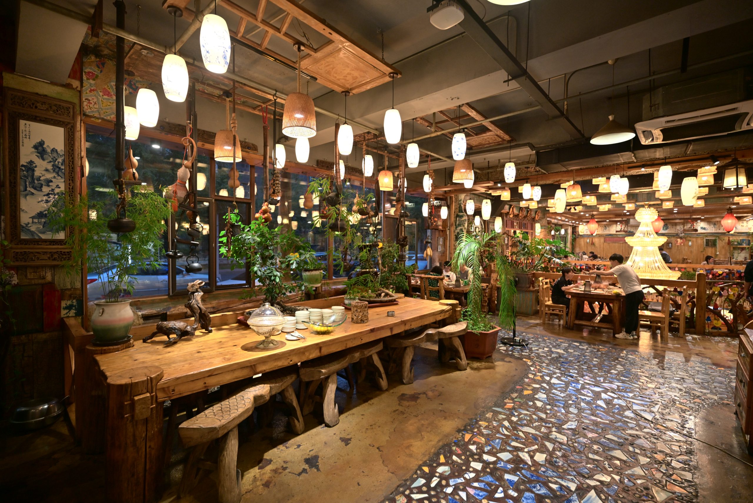 [哈爾濱美食]第一次逛東北早市！東北幣驚呆我，包子居然只要1元？哈爾濱紅磚街早市物價太驚人