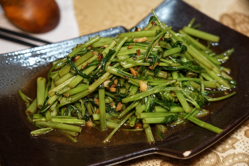 [花蓮美食]川府老媽新派川菜-水煮牛香辣好吃 搭配川味擔擔麵超對味