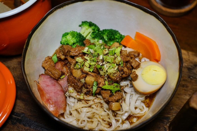 [花蓮美食]靜謐典雅的空間有著以往古典風采 美食與品味生活-好禮生活設計館