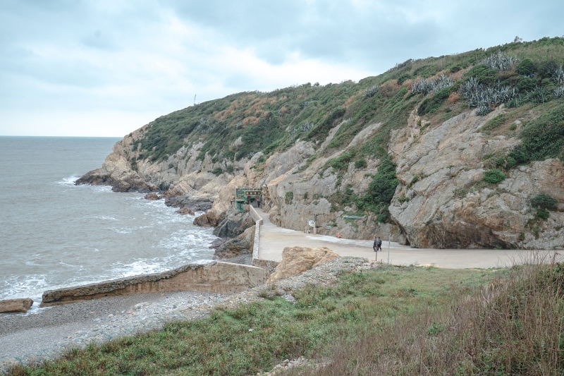 [馬祖自由行]枕戈待旦有景觀餐廳?! 品嘗道地馬祖美食 北海坑道體驗坑道裡划船 大漢據點 有著不畏艱難的歷史歲月