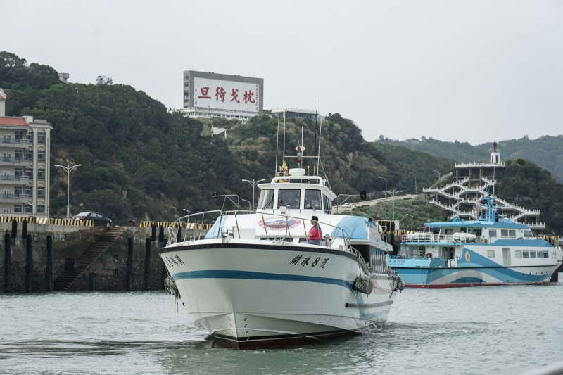 [馬祖自由行]枕戈待旦有景觀餐廳?! 品嘗道地馬祖美食 北海坑道體驗坑道裡划船 大漢據點 有著不畏艱難的歷史歲月