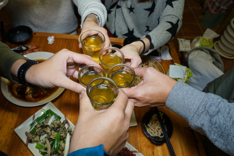 [馬祖南竿美食]蝦寮食堂- 老酒蝦 豆乳雞 佛手 淡菜  連在地人都愛的馬祖必吃美食