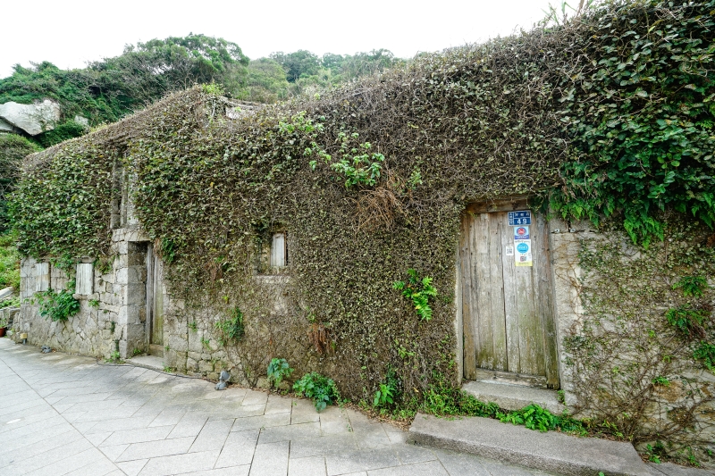 [馬祖自由行]腳踏無人沙灘 俯瞰島嶼風景 自由浪漫芹壁下午茶 北竿一日行程 租車 午餐 景點收錄