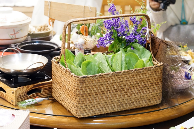 [桃園旅遊住宿]林園居民宿享用小農無菜單美食 還能享受挖地瓜農家趣 一級棒農場免費體驗撿雞蛋親子同樂 無農藥水野菜健康安心  桃園大園溪海休閒農業區