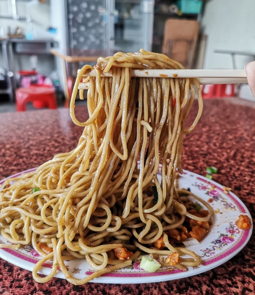 [花蓮美食]1+3訪庄腳人早午餐-炒麵必吃 早上5點到下午1點  花蓮早餐推薦