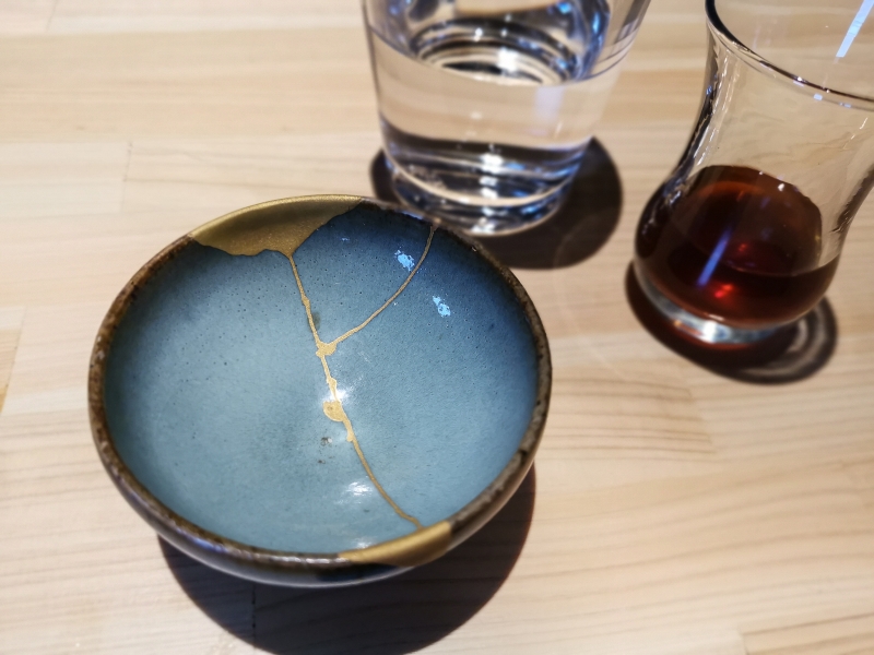 [花蓮散策]小隱-古琴教學 瓷器 自烘手沖咖啡很對我的味-宅人咖啡