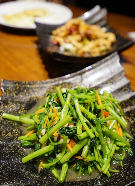 [花蓮吉安美食]品津海鮮熱炒-環境質感好又舒服  家庭聚會很棒