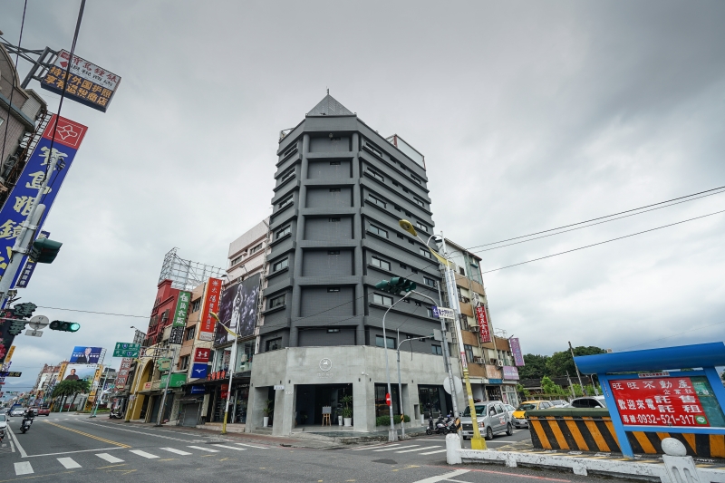 [花蓮市住宿]微停宿旅- 花蓮美食商圈正中心 鄰近文創園區 東大門夜市 全新房間舒適安心又方便 花蓮飯店