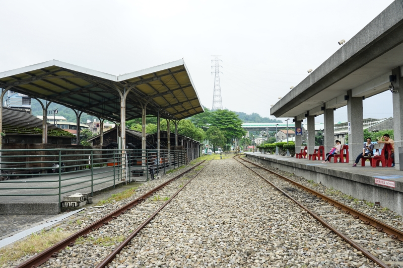 [南投一日遊]原來集集這麼好玩 彩繪車廂 漫遊綠色隧道 添興窯陶藝DIY 復仇者聯盟英雄摺紙也太厲害了吧! 集集一日遊行程