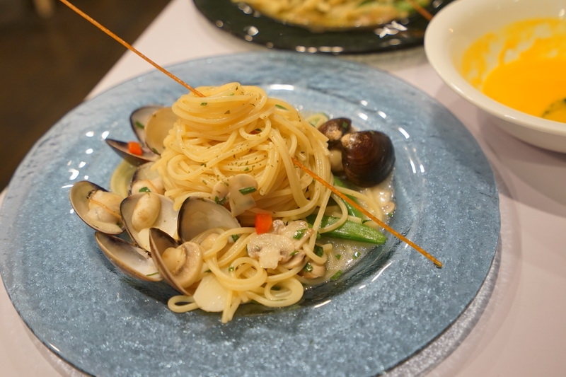 [花蓮美食]Lento藍圖異國料理-推薦清炒白酒蛤蜊義大利麵 主廚濃湯濃厚好喝  雞翅很有名 @跳躍的宅男