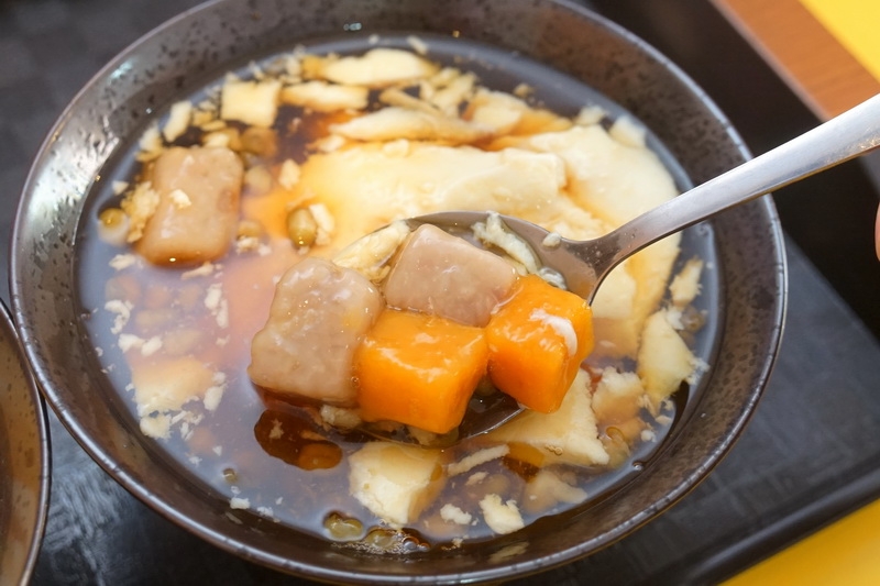 [花蓮玉里美食]冰友豆花-大推手工芋圓還吃得到芋頭塊 豆花豆香濃郁 小湯圓我更是喜歡啊 玉里冰店