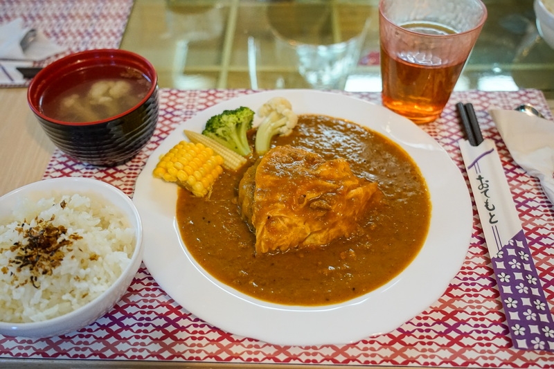 [花蓮吉安美食]主優日式料理-日式漢堡排咖哩、炸雞唐揚很好吃 花蓮早午餐 建議電話預約