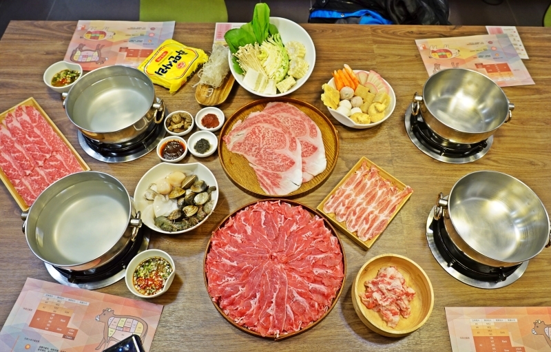 [大安區美食] 肉食族看這裡! 美國自然牛一公斤只要730元 吃得爽又美味健康 鮮切冷藏肉 日本A5和牛、金門酒糟牛，生食等級日本干貝  Shabu Nana日式涮涮鍋奈奈-捷運忠孝復興美食 @跳躍的宅男